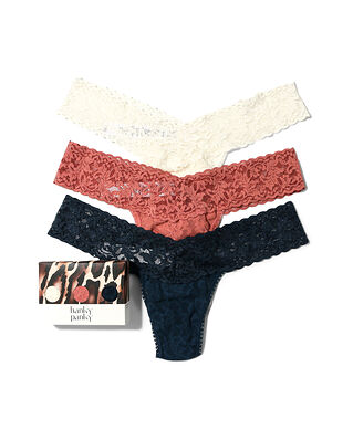 Hanky Panky 3-Pack Signature Lace Low Rise Thong