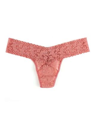 Hanky Panky Low Rise Thong, Signature Lace Him Pink